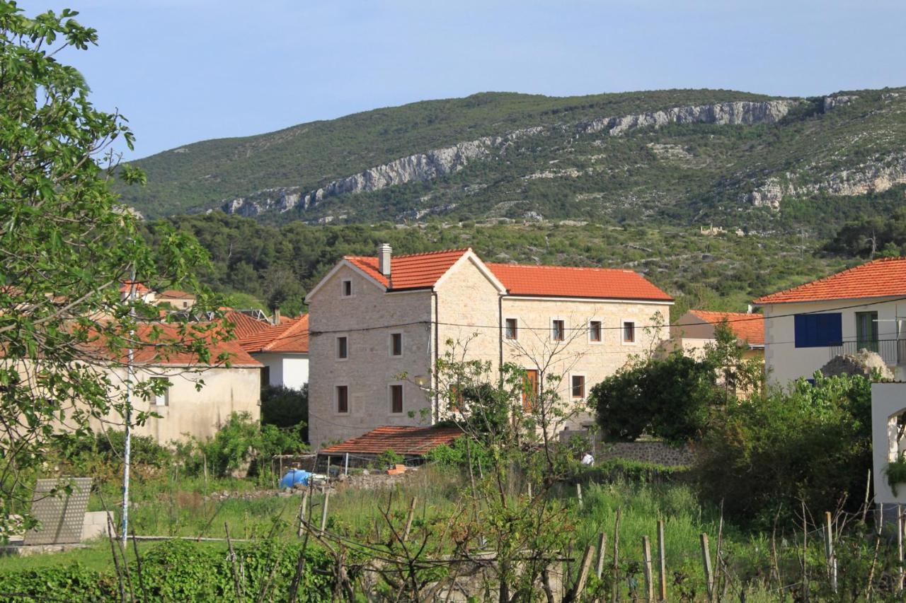 Apartments With A Parking Space Jelsa, Hvar - 8713 Jelsa  Exterior photo